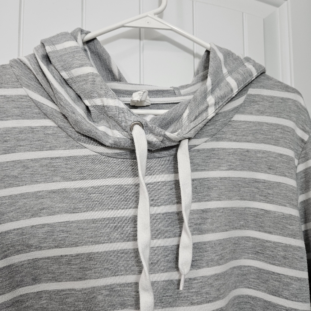 LIVI Gray & White Striped Hooded Tunic Plus Size 18/20 - Picture 6 of 7